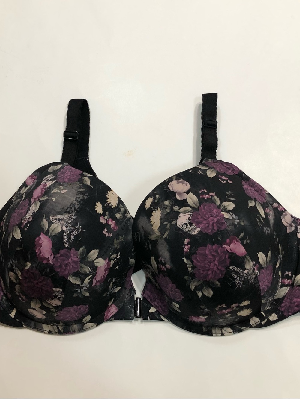 Torrid XO Plunge Push Up Front Close 360° Back Smoothing Bra